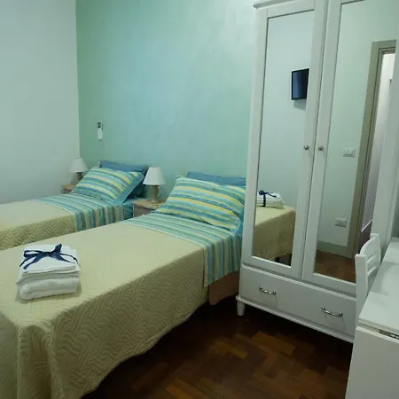 Marlin Nocleg ze śniadaniem San Benedetto del Tronto